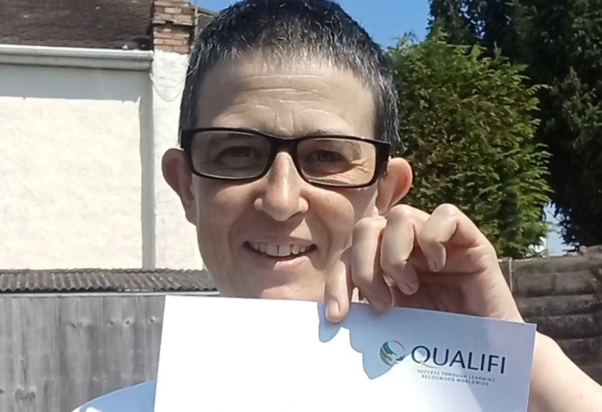 testimonials face image